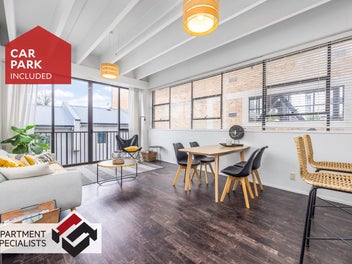 2A/15 Augustus Terrace