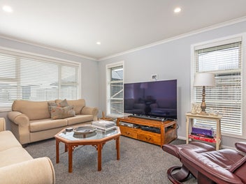 Stylish, Spacious & Immaculate