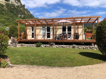 Tiny Home – West Coast Retreat