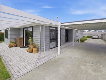 “OLD SCHOOL BUILDERS" OWN 3 BEDROOM HOME $725,000