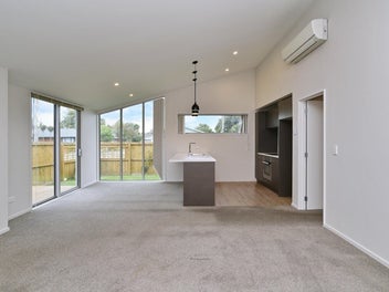 Spacious, Secure & So Convenient!