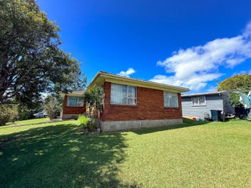 Image 1 of 15