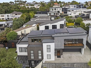 Family Sanctuary in Coastal Kohimarama