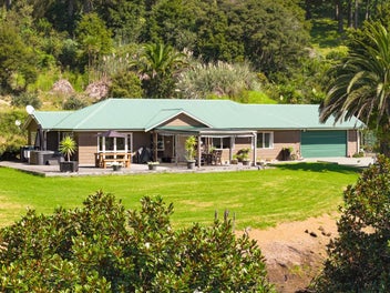Private Country Haven - 10 Mins to Waipu