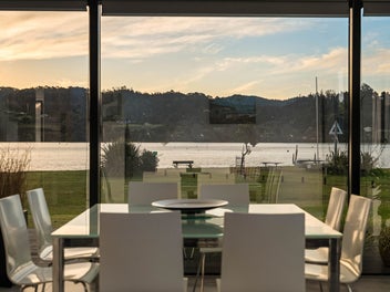 Family Motivated to Sell - Prime Waterfront!