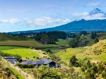 Secure Your Future: Sustainable Luxury on 1.4ha