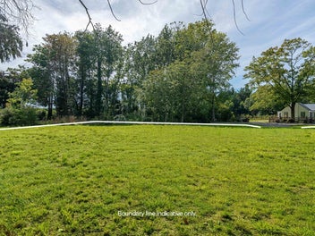 Woodlands Way Titled Section