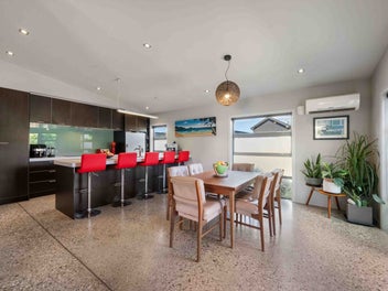 Lakefield Estate Living