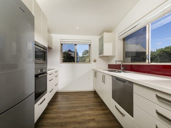 Over 60's Living in Greenhithe