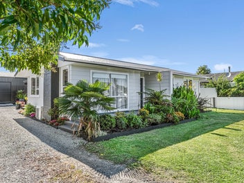 Fully Renovated, Huge Garage – This Has It All!