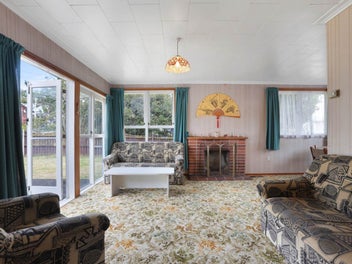 Renovate, Landbank or Reimagine-754sqm Sandringham