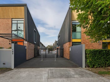 Semidetached & Spacious! Bring Us an Offer Today!
