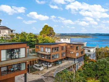 Elevated Living. Effortless Living.