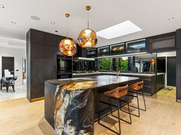 Landscape, luxury and legacy