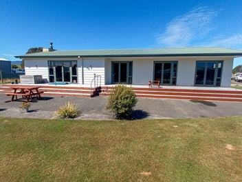 Seeking Entrepreneurs! Modern Home & A...