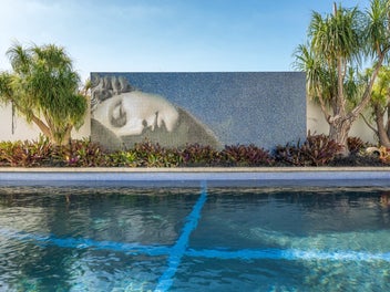 The Acropolis – Vintage Fearon Hay