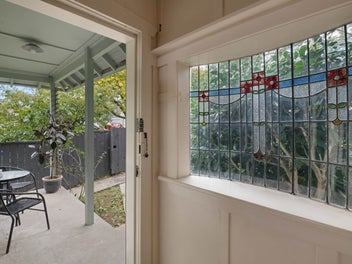 OPPORTUNITY TO LIVE MOMENTS FROM THE BEACH!