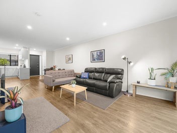 Auction Reserve $775,000