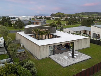 BEAUTY and the BEACH!