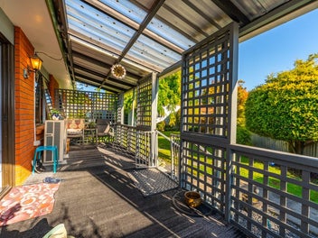 Peaceful Living on Harris Place