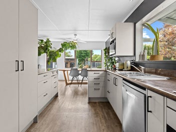 Four Bedrooms, Big Section, Close to Town