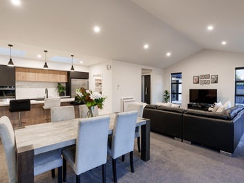 Elegant and modern living