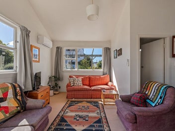 Freehold. Standalone. Newtown.