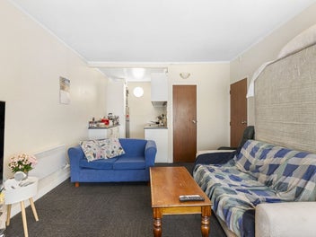 Thorndon Opportunity with a Carpark