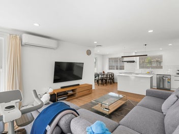 Urgent Sale - Fully Renovated on 742sqm land