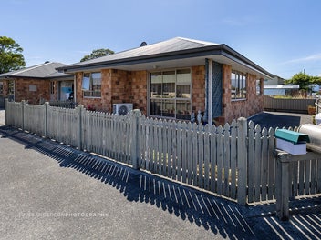 NEEDS TO BE SOLD YESTERDAY