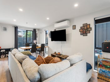 Smart Buy - Must Be Sold!