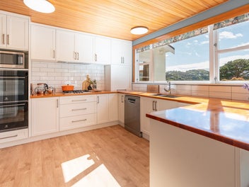 Sensational Single Level Family Home