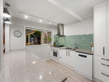 Private, Peaceful, Perfectly Positioned