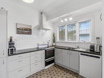 Simple living, done well