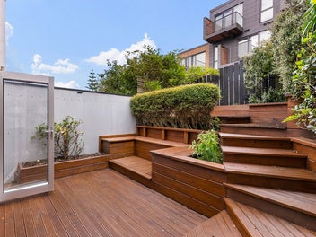 City-Fringe Living | BEO $920,000