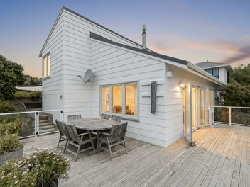 HARVEST THE GOOD LIFE