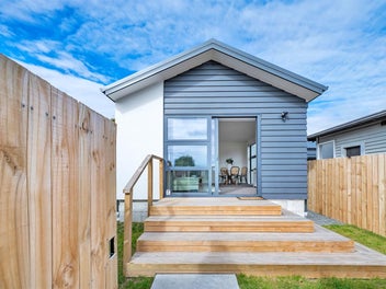 Smart Buying – Near New Two Bedroom Home