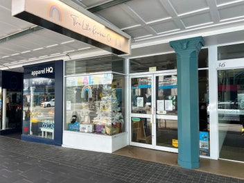 Image 1 of 17