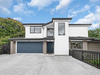 Stylish & Spacious in a Prime Location