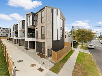 Brand New and No Body Corporate