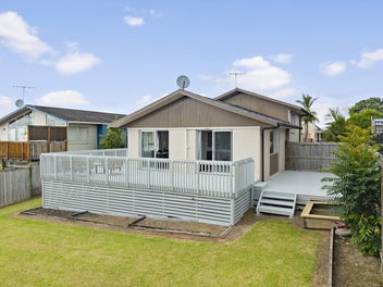 Coastal Charm in the Macleans Zone