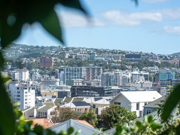 SUPREMELY MODERNISED MT VIC VILLA