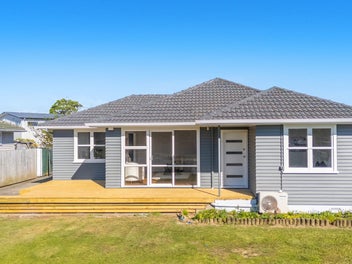 Dont Miss Out - Auction 4PM Today!