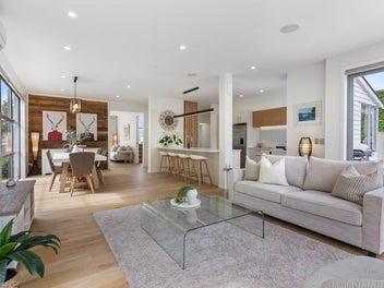 Luxurious Tropical Retreat