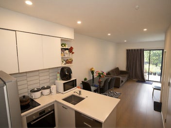 Yours to Secure in Botany: Style,Space & Location