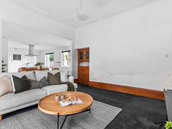 Character Meets Contemporary - Beckenham Loop