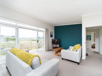 Panoramic views from all aspects