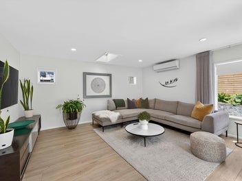 Light-Filled Living on Moata