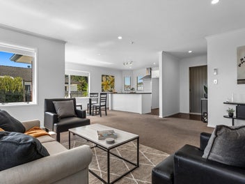 Central Position, Solid Brick Living