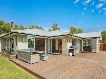 Elevated Modern Family Home - River Views!